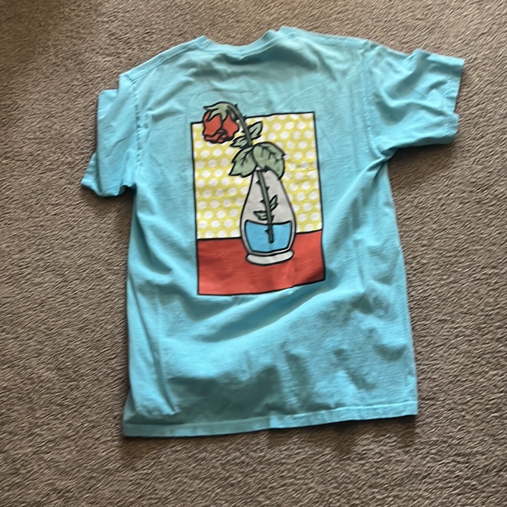 blue rose shirt - Picture 2 of 2